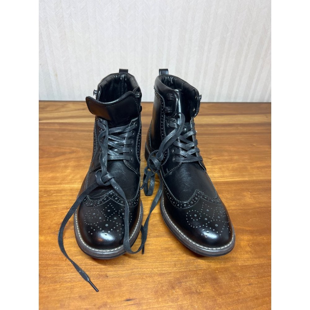Vincent Cavallo size 12
